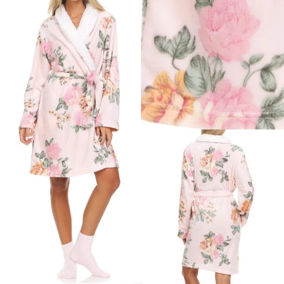 Flora Nikrooz Other - NEW Flora Nikrooz Women Joy Pink 2 Piece Short Plush Collar Robe & Sock Set